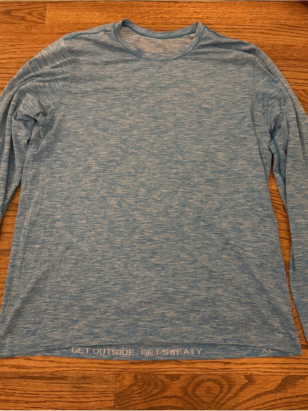 lululemon athletica Men's Heathered Sky Blue Long-Sleeve Tee